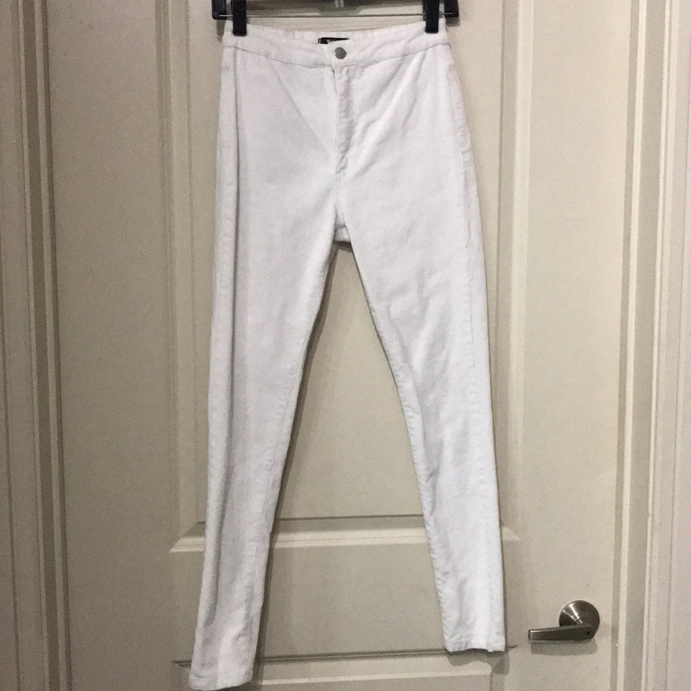 Thin lined corduroy pants